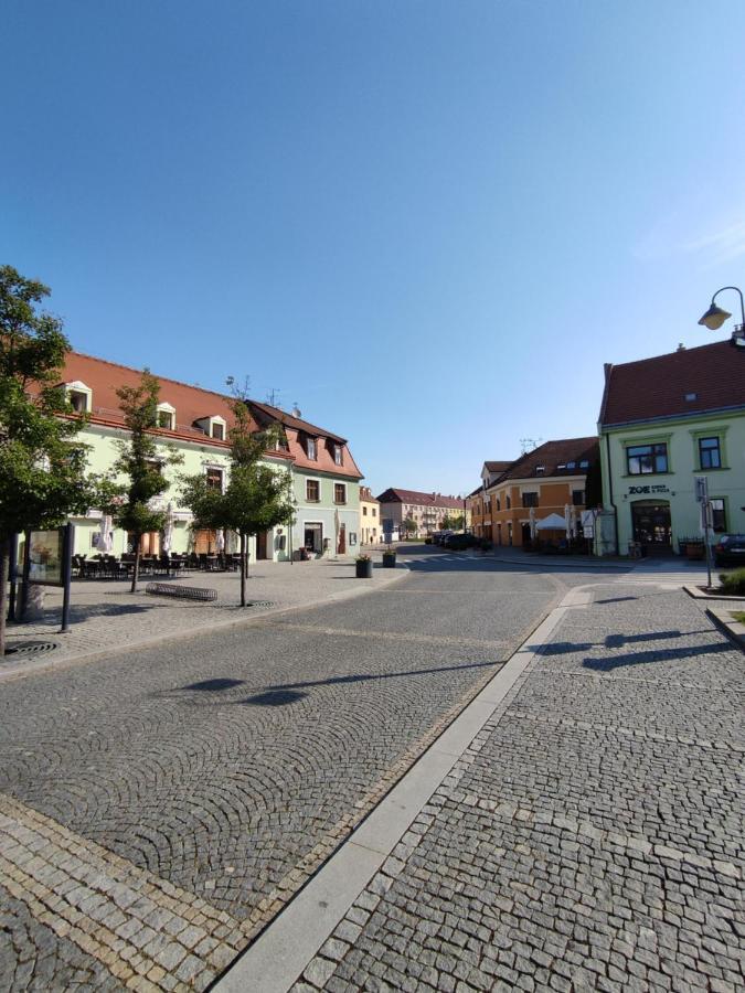 Ferienwohnung Ubytovani Ema Valtice Exterior foto